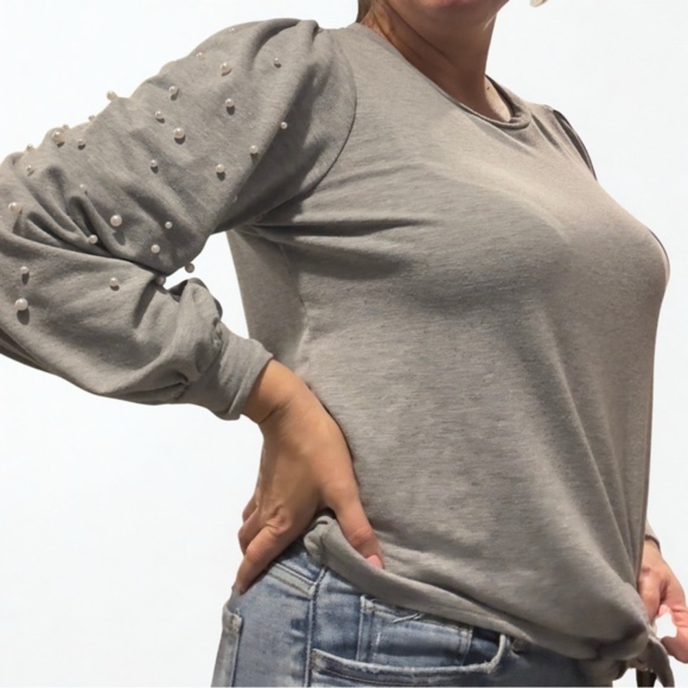 Skōnhet Gray Tie-Front Sweatshirt with Pearl Accents‎